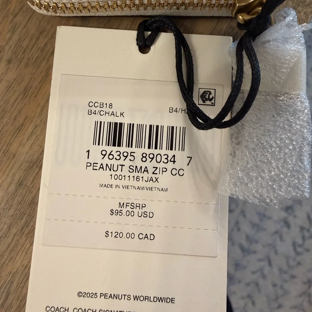 Coach Snoopy bundle - Picture 10 of 10